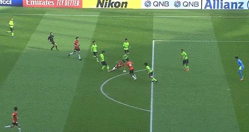 上港爆冷1-2不敌申花,亚冠最新积分榜上港