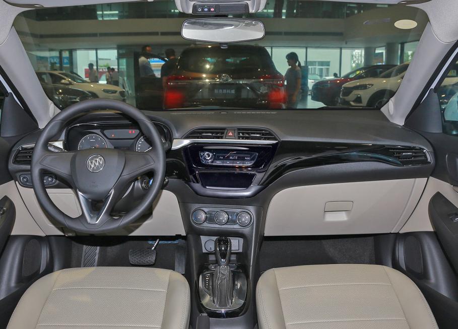 从8万降到6万的车,从7.8油耗一下降到4.4