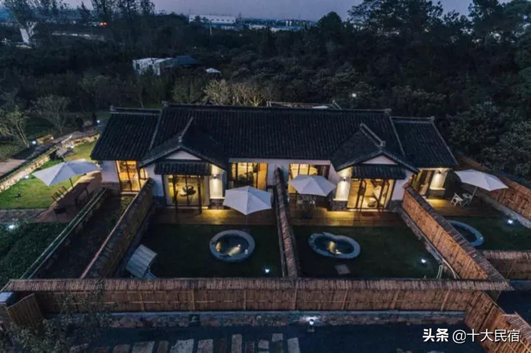 国内性价比高的温泉民宿推荐,江浙温泉民宿有雪景