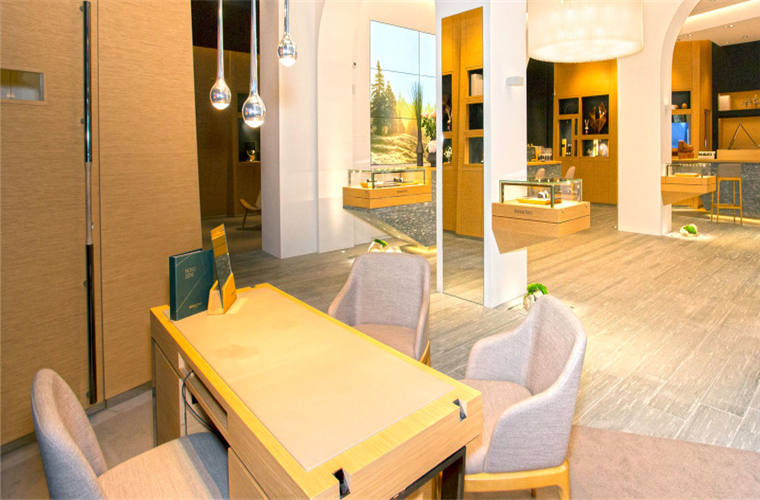 百达翡丽维修地址电话,百达翡丽维修服务价格