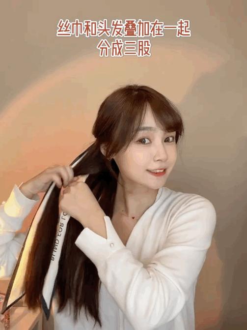 披着扎起来都好看的小个子发型,小个子发型150显高显气质广州