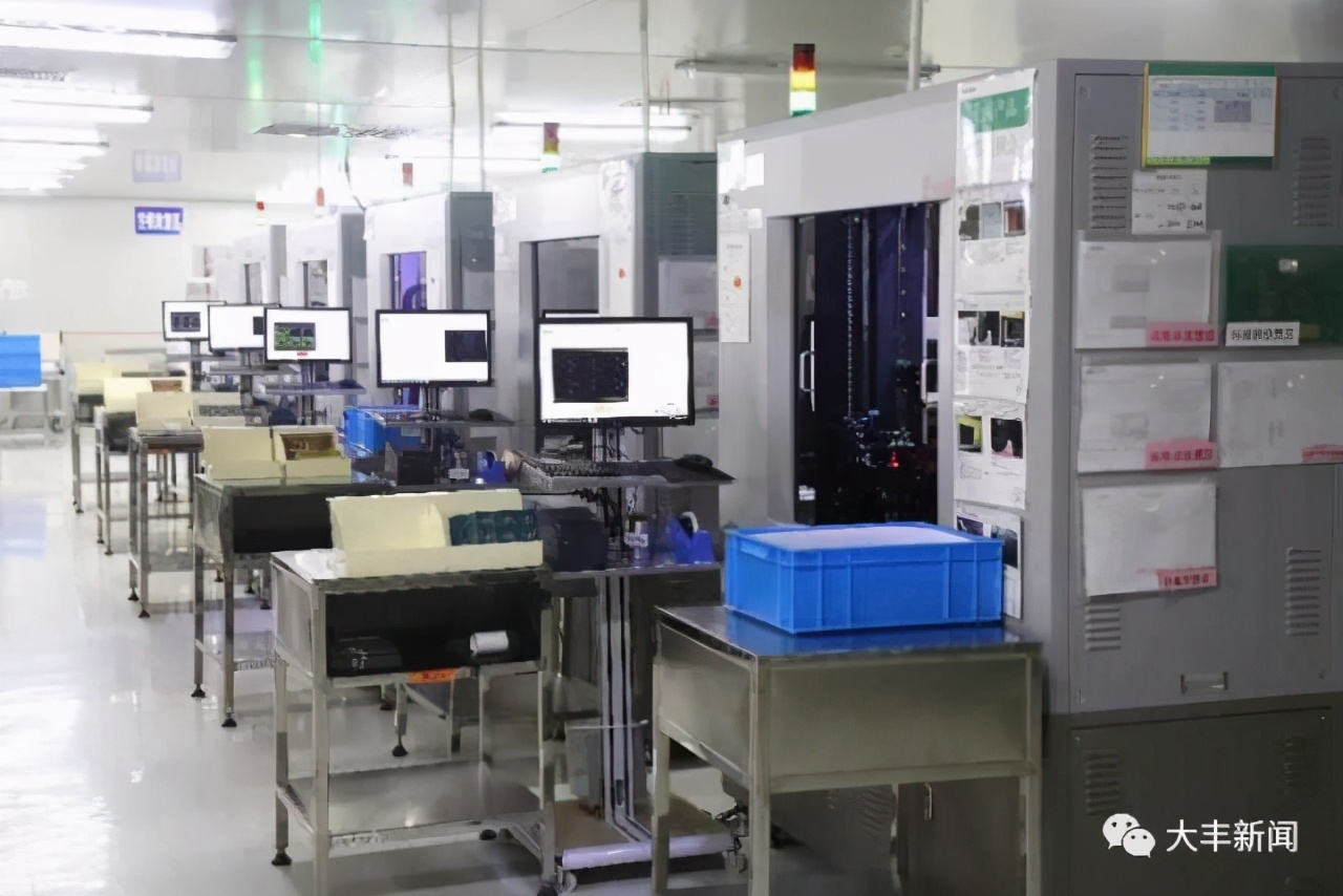 盐城面朝大海向未来,踏浪前行逐梦未来