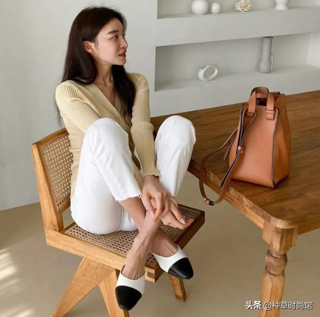 方头的凉鞋不适合什么脚型,脚型瘦长穿什么鞋型凉鞋好看