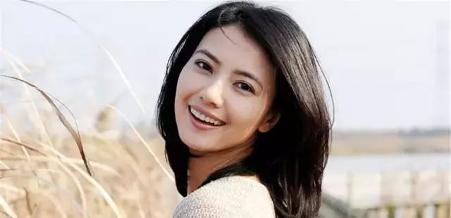 高圆圆方脸为什么那么好看,高圆圆方脸适合什么样鼻型