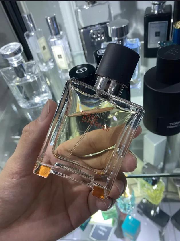 推荐一款淡香持久的男士香水,成熟稳重不爱说话的男士香水推荐