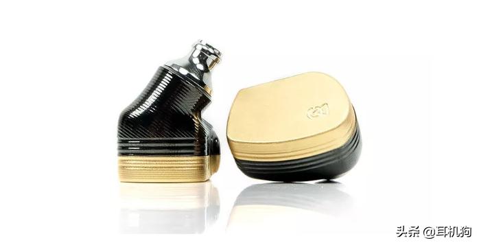 杀手级HiFi*放播**器DX160,在知名外网Headfonics荣获9分评价