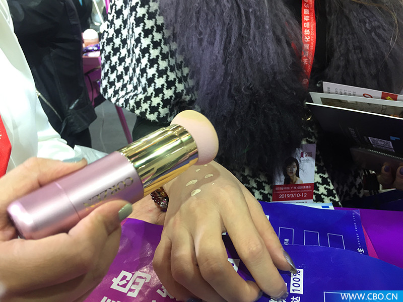 电动上妆、清水卸妆、瞬间遮秃,不可错过的美博会“彩蛋”!