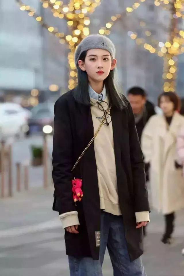 冬天的卫衣叠穿更时髦,连帽卫衣叠穿大法