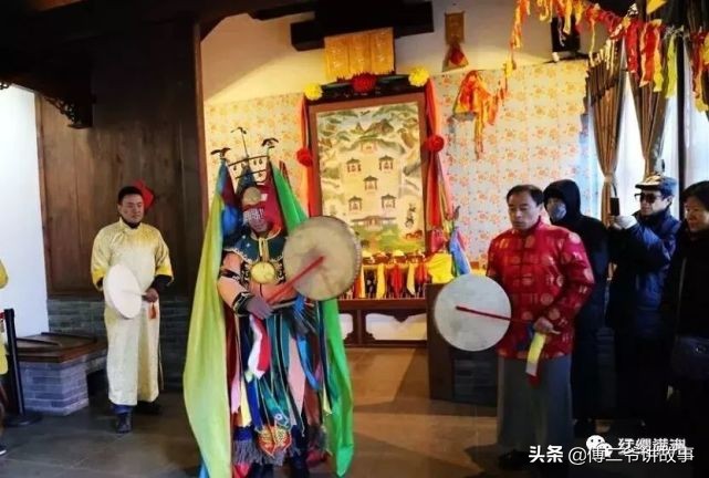 萨满教佛教道教起源,萨满教和满族小辫子有关吗