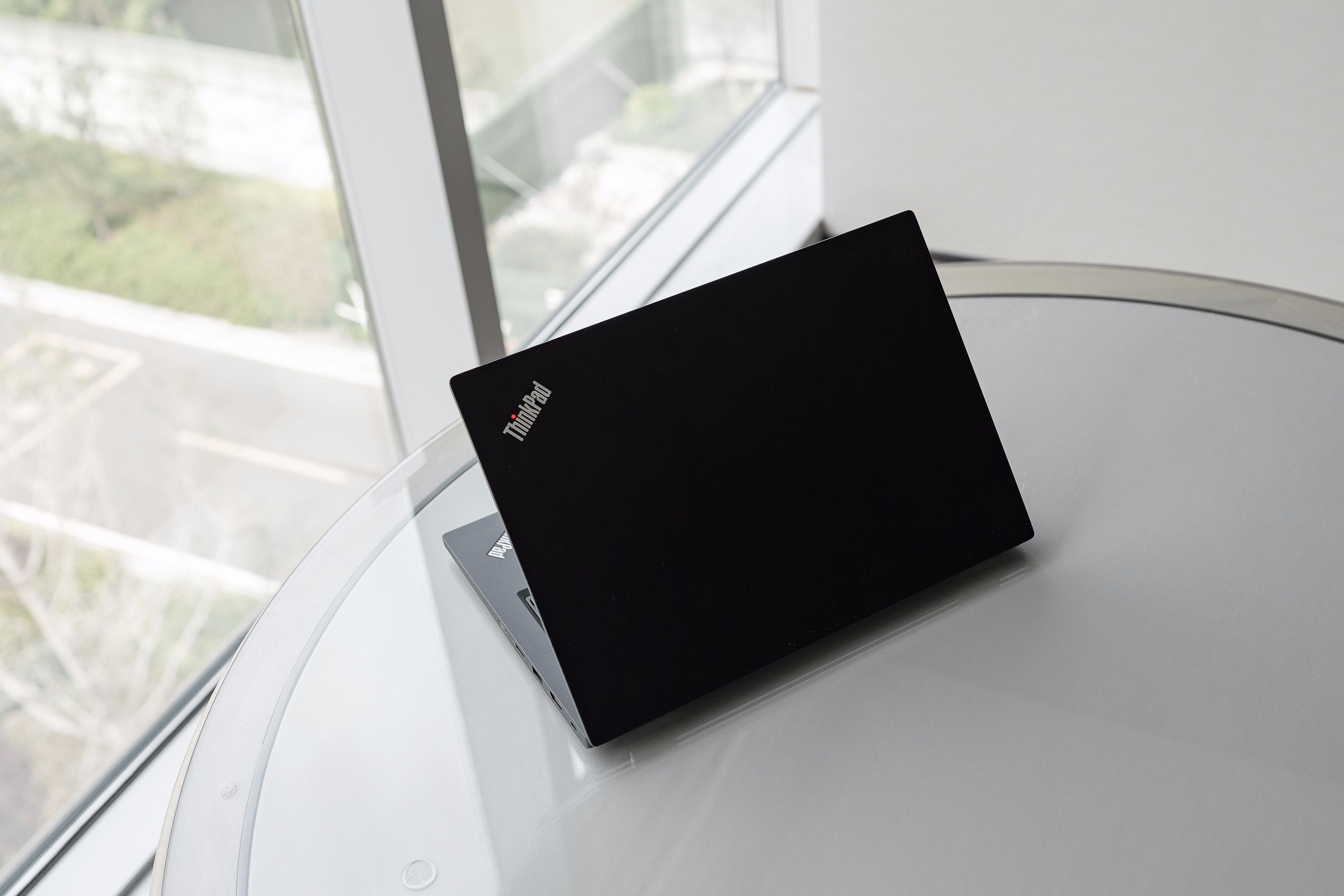 办公用苹果本还是thinkpad,越小巧越全面thinkpads2上手体验