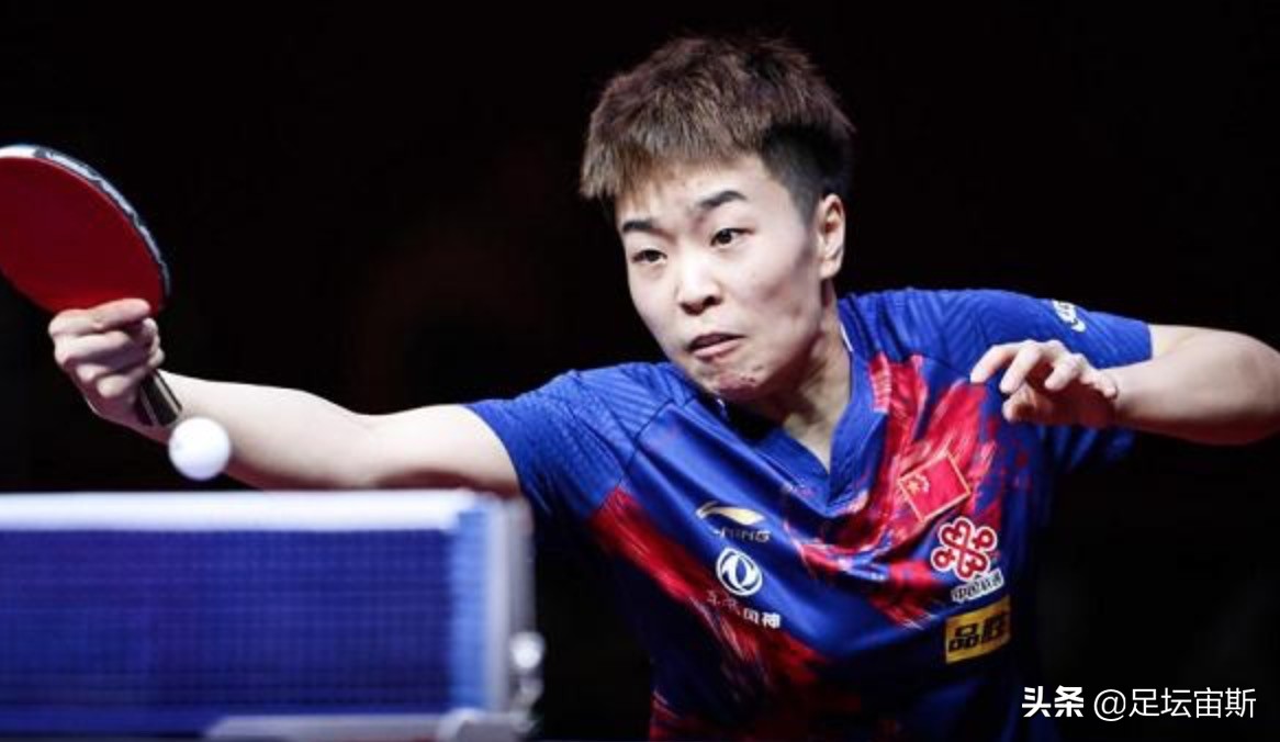 孙颖莎vs陈梦丁宁解说,陈梦孙颖莎王明远丁宁同框