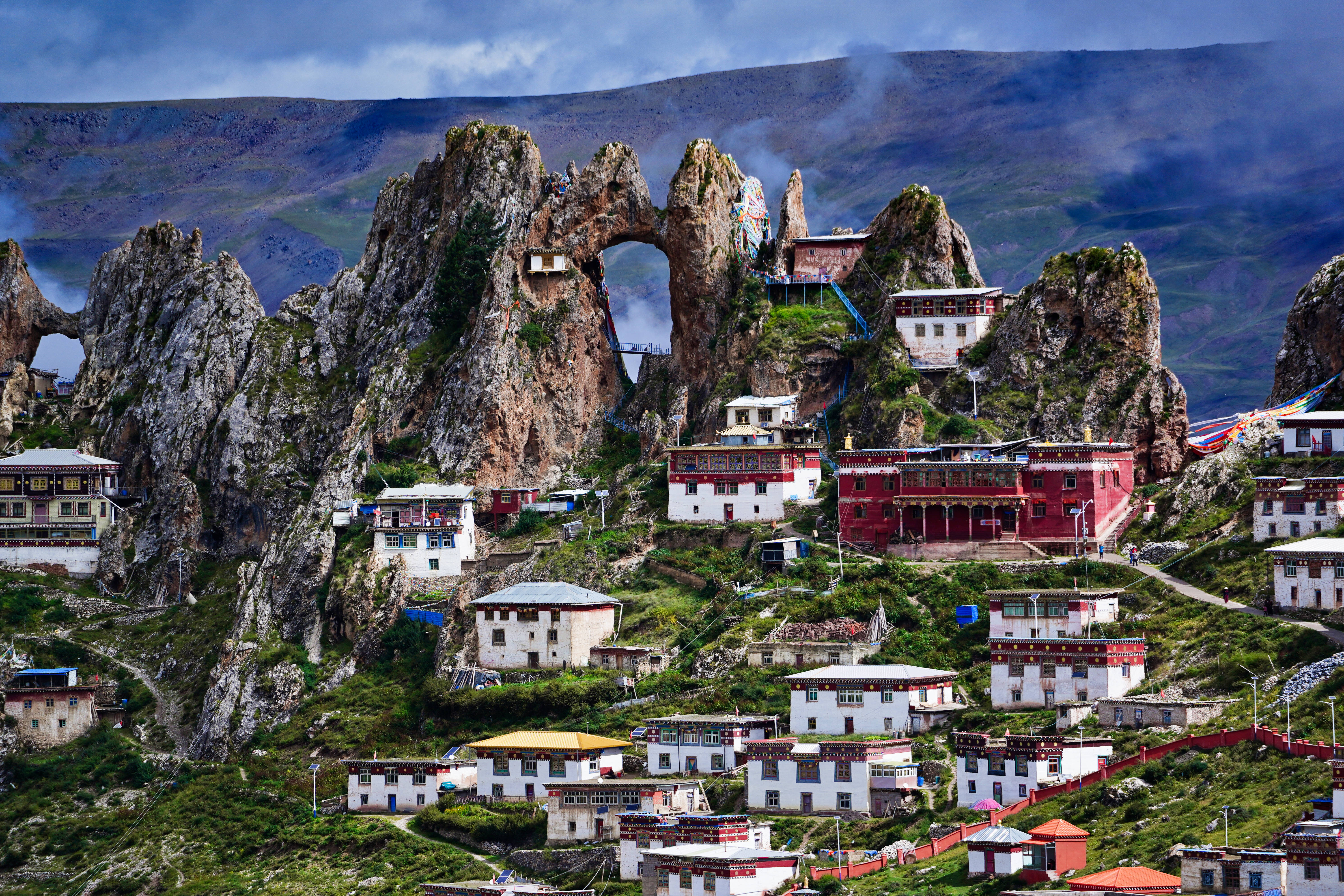 西藏昌都然乌湖美景如画,西藏昌都然乌湖景区美景