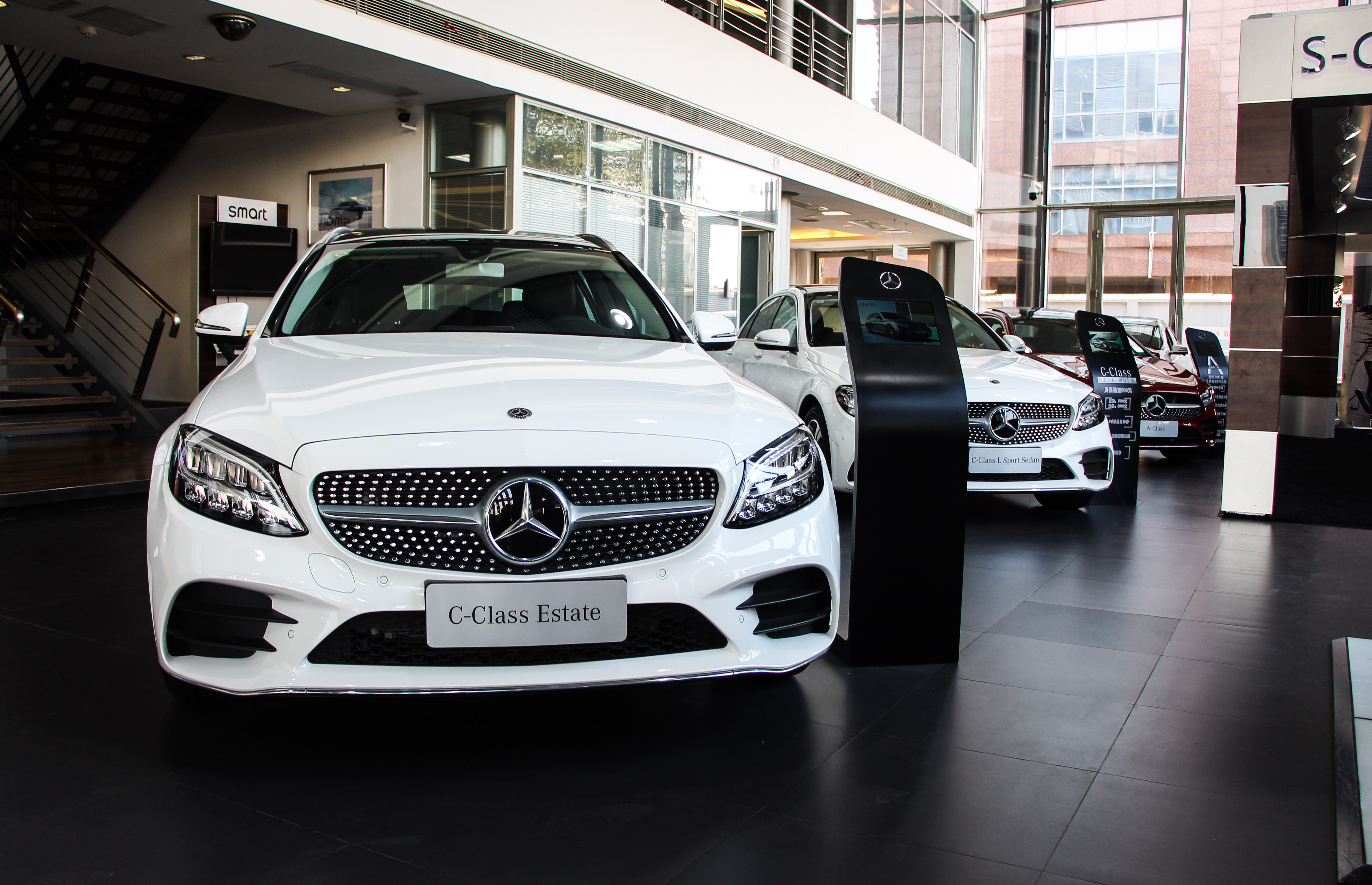 以心之交以诚相待武汉星威奔驰持续履行《服务公约》