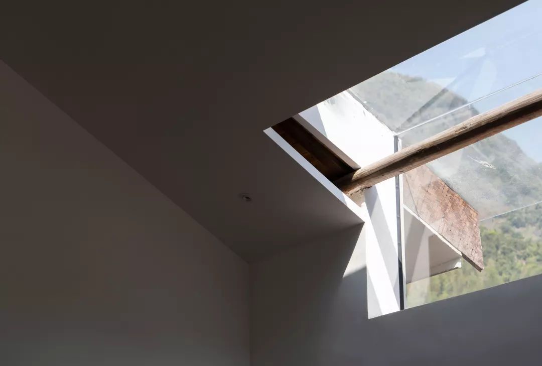 水电站值班,在水电站值班