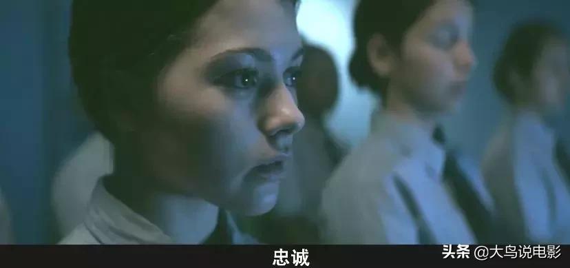 囚禁女孩真实案件电影 (少女被囚禁恐怖电影)