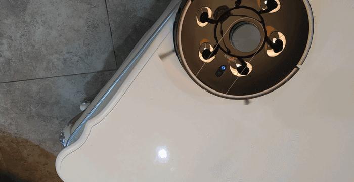 如何操作智能自动吸尘扫地机 (最简单的集尘扫地机器人)