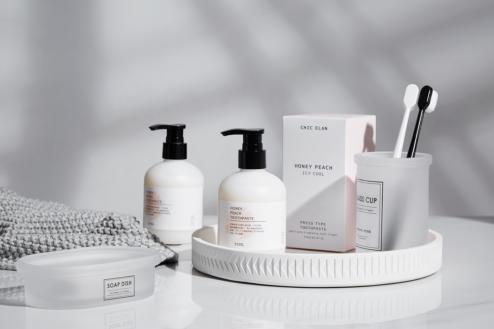 濂冲+鍙h厰棣欐按鎸佷箙鐣欓,濂介椈鍙h厰鍠烽浘棣欐按