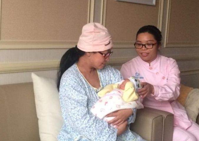 宝宝的旧衣服扔掉好不好,宝宝的旧衣服送别人不要