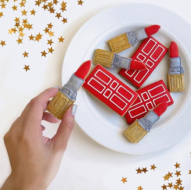 雅顿银胶为啥叫白手套,伊丽莎白雅顿银胶的颜色