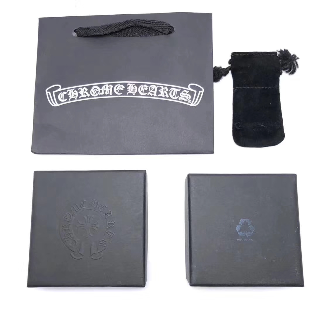 时尚单品推荐女,时尚单品推荐的经典款