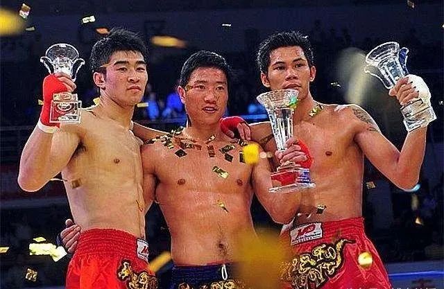 中国散打转身ko泰国拳王,泰国拳王罗唐ko中国拳王视频