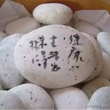 想送喜欢的人礼物送什么好,想送喜欢的人礼物用什么理由好呢