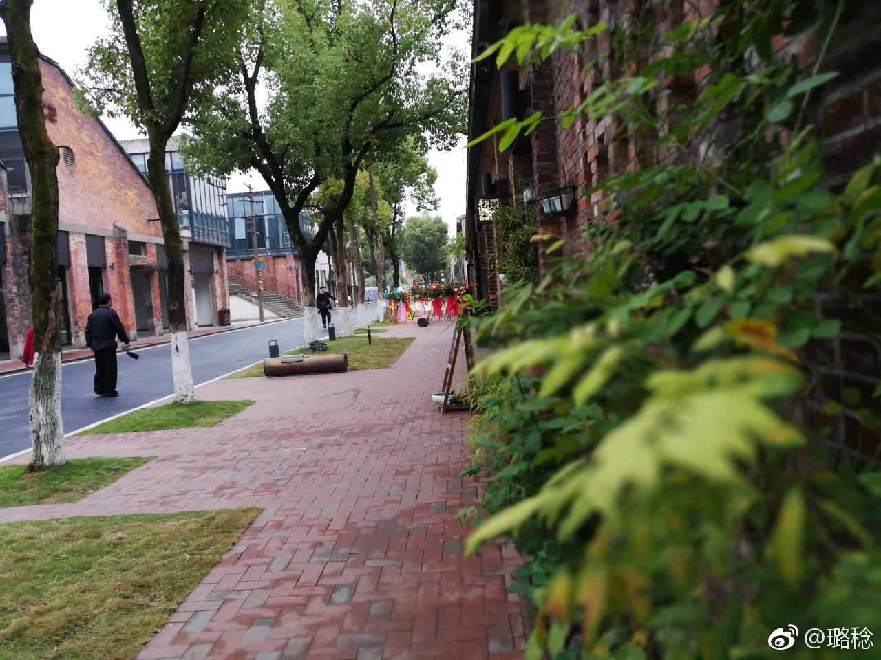 江西景德镇陶溪川陶瓷文化创意园,景德镇陶溪川文创街区夜景美篇