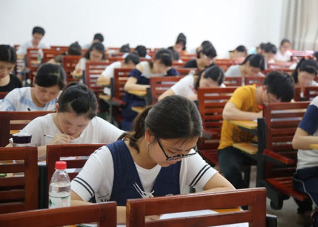 高考落榜想复读需要哪些条件,一般高考高分落榜生会选择复读吗