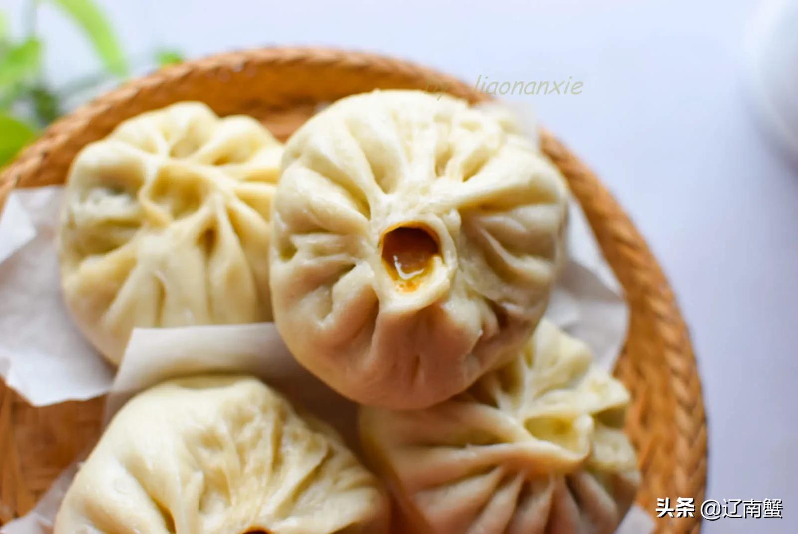 干菜包子掺什么蒸好吃,梅干菜肉包子馅蒸40分钟