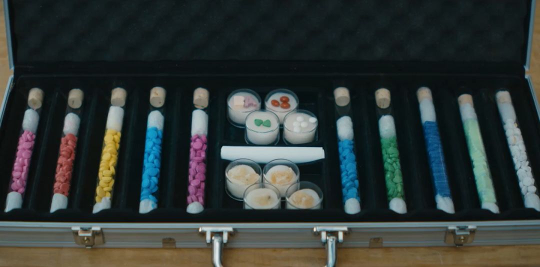 绝命毒师青少年,绝命毒师青少年完整版