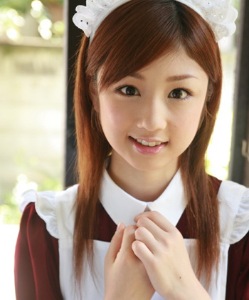 小仓优子早期写真