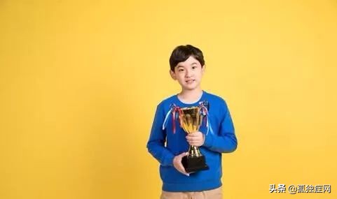 三个努力逆袭的残疾人,三个自闭症家庭的故事