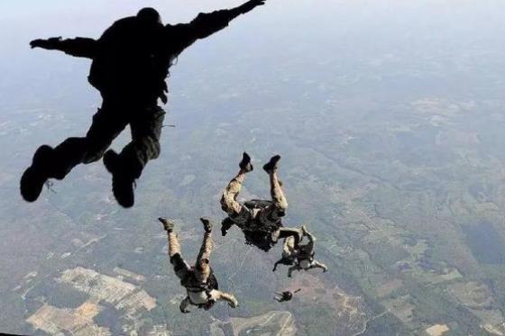 世界顶级特种部队训练,全球十大特种兵魔鬼训练