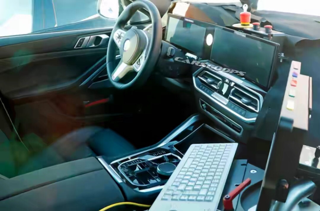 宝马x53.0t升级m挡把,宝马的新款x5是鸡腿挡把吗