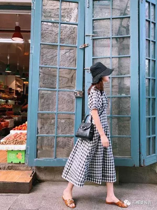 穿上它就不需要P图,这条短袖连衣裙真实爱上