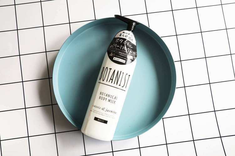 突然觉得你很有女人味,给你十足的女人味