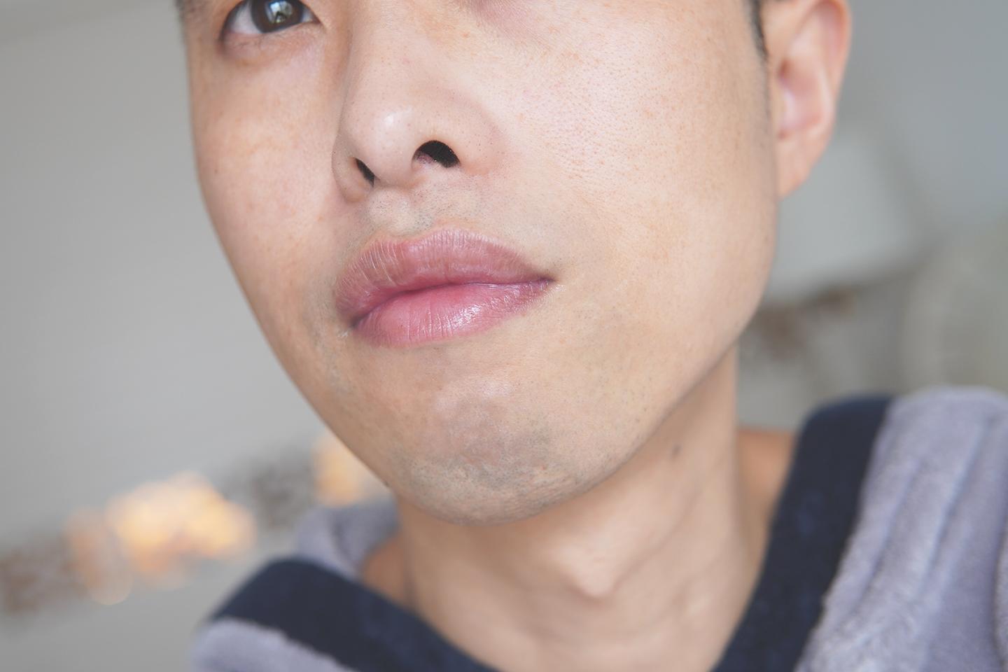 秋冬男生必备，清爽不油腻的润唇膏