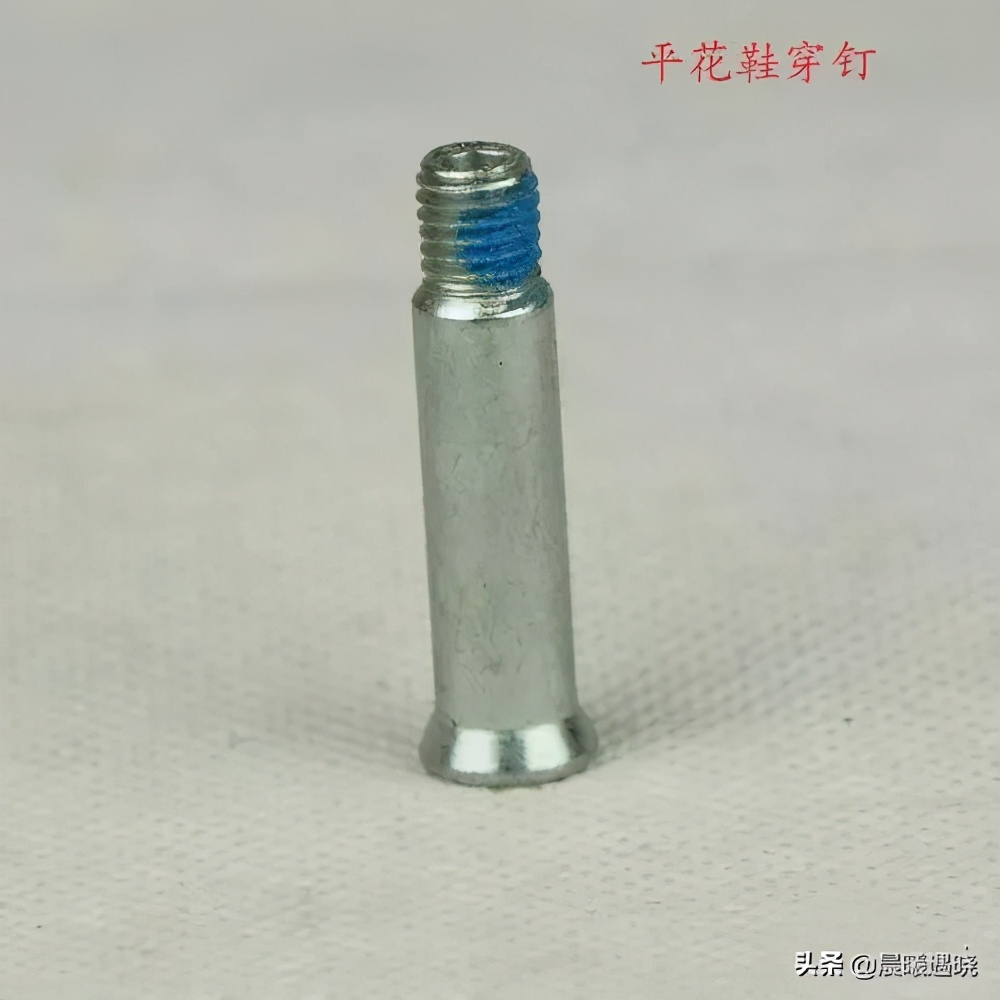 轮滑鞋新手适合什么样的原地转圈,轮滑鞋有哪些种类