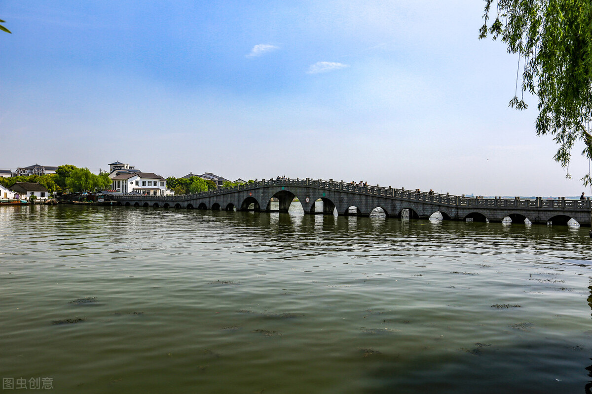 国内景色最美的十大古镇,国内风景优美的十大古镇