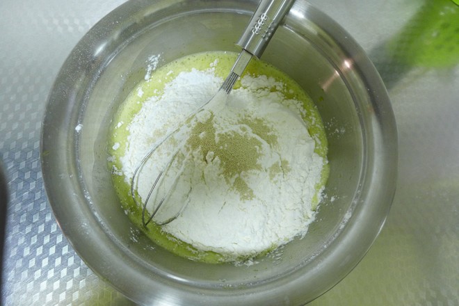 1个鸡蛋二勺面做出酥脆小麻花,小麻花怎么做才酥脆又好吃又简单