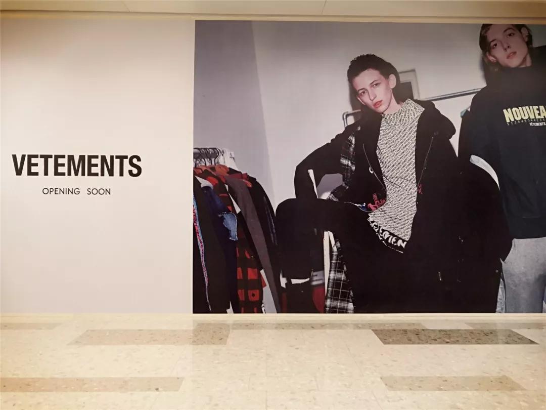 versacejeans值得买吗,versacejeans上海店地址