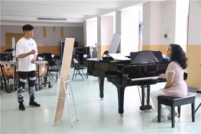 英迪国际学校音乐班,英迪国际大学硕士