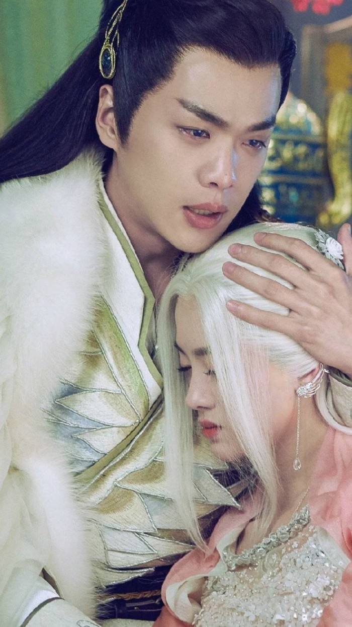 白月光和张若昀太般配了你怎么看,唐艺昕和张若昀看着挺般配的