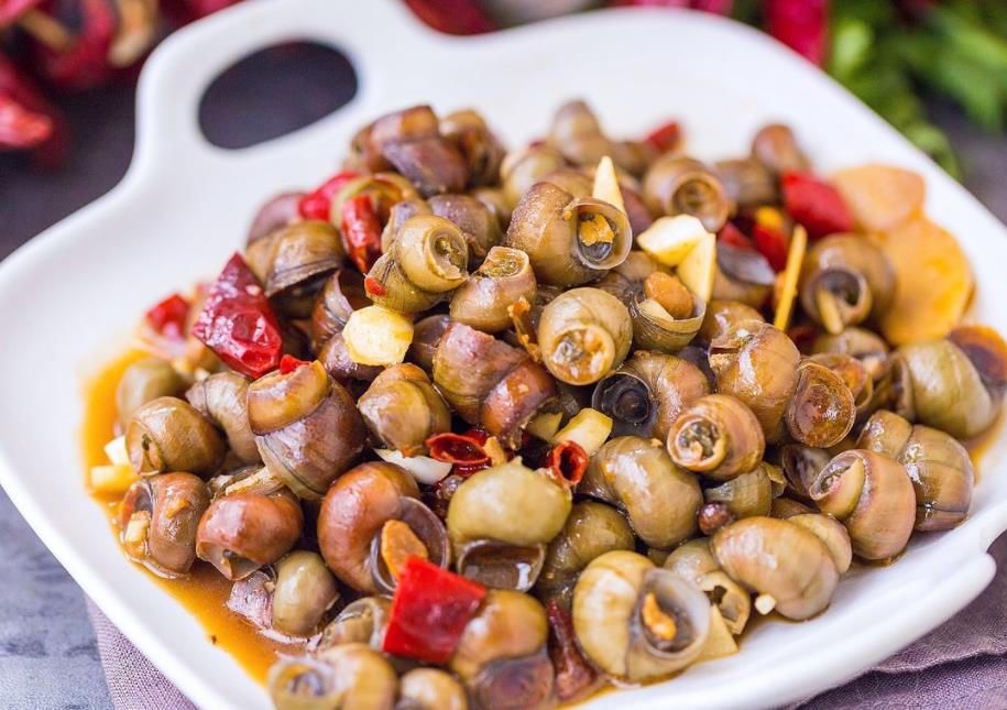 炒田螺去腥方法,炒田螺去腥的是什么叶子