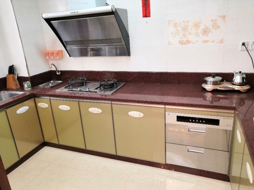 普宁寸土寸金的繁华商圈中,最为低调的贵族房,流沙盛世华庭!