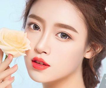 皮肤敏感时期可以化妆吗？做到3防护，天天上妆也没事
