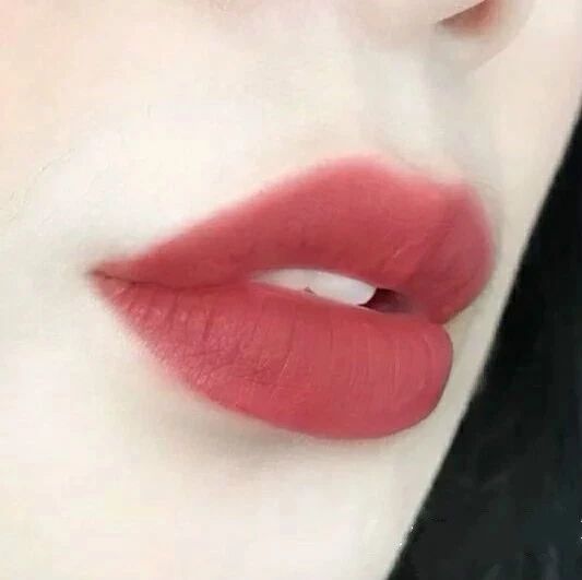 李佳琦推荐了三百多只口红,我帮你们选出了绝对不会出错的八只