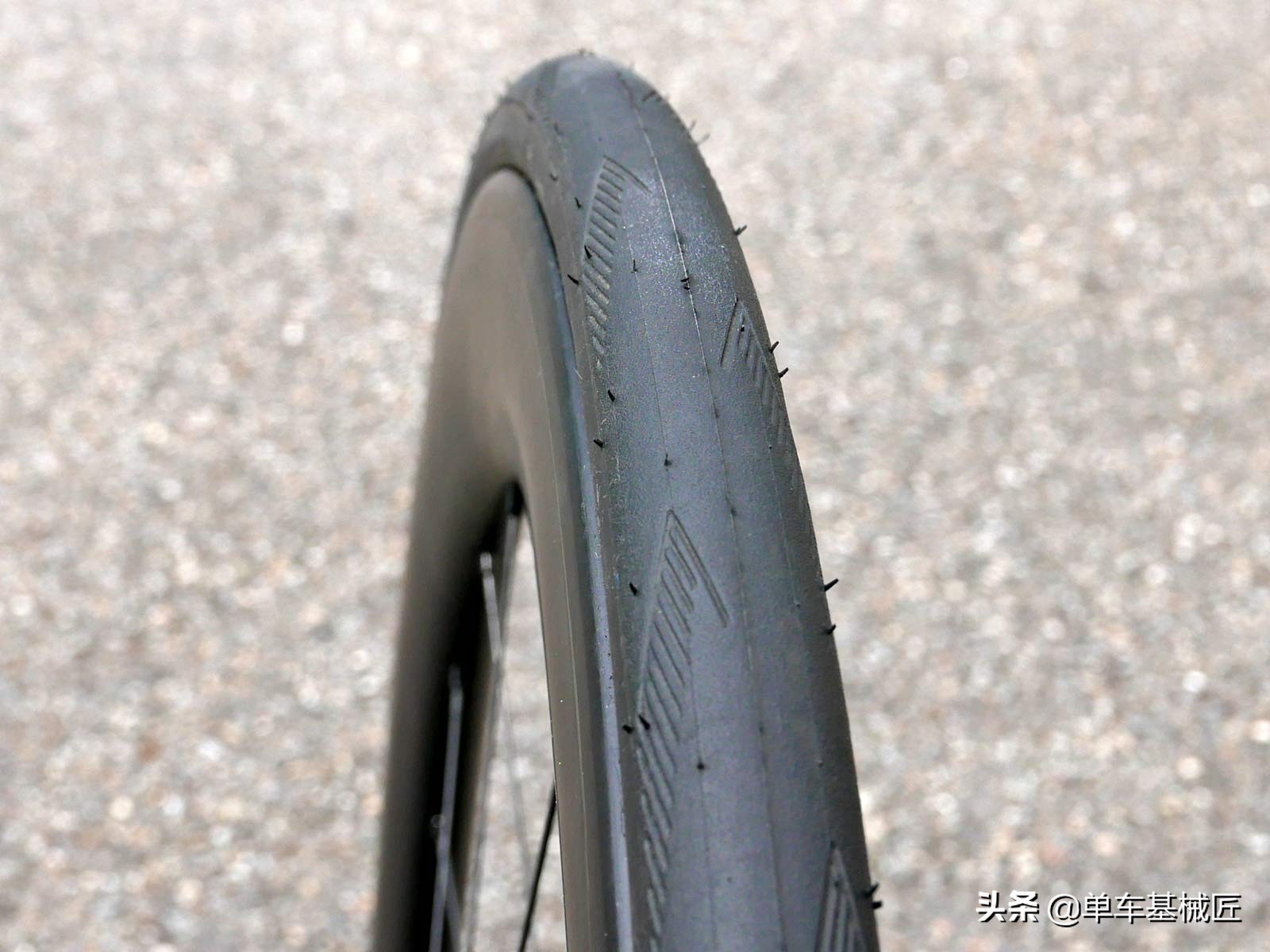 公路车轮胎减重效果,公路车减重好处坏处