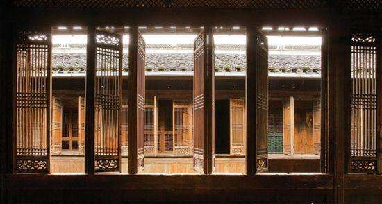 窗户东边开,健康自然来。不看不知道,一看必记牢