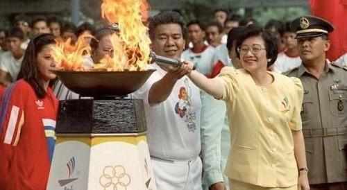 绁栫睄鍦ㄤ腑鍥界殑澶栧浗鏀胯鍥剧墖,绁栫睄鍦ㄤ腑鍥界殑澶栧浗鏀胯